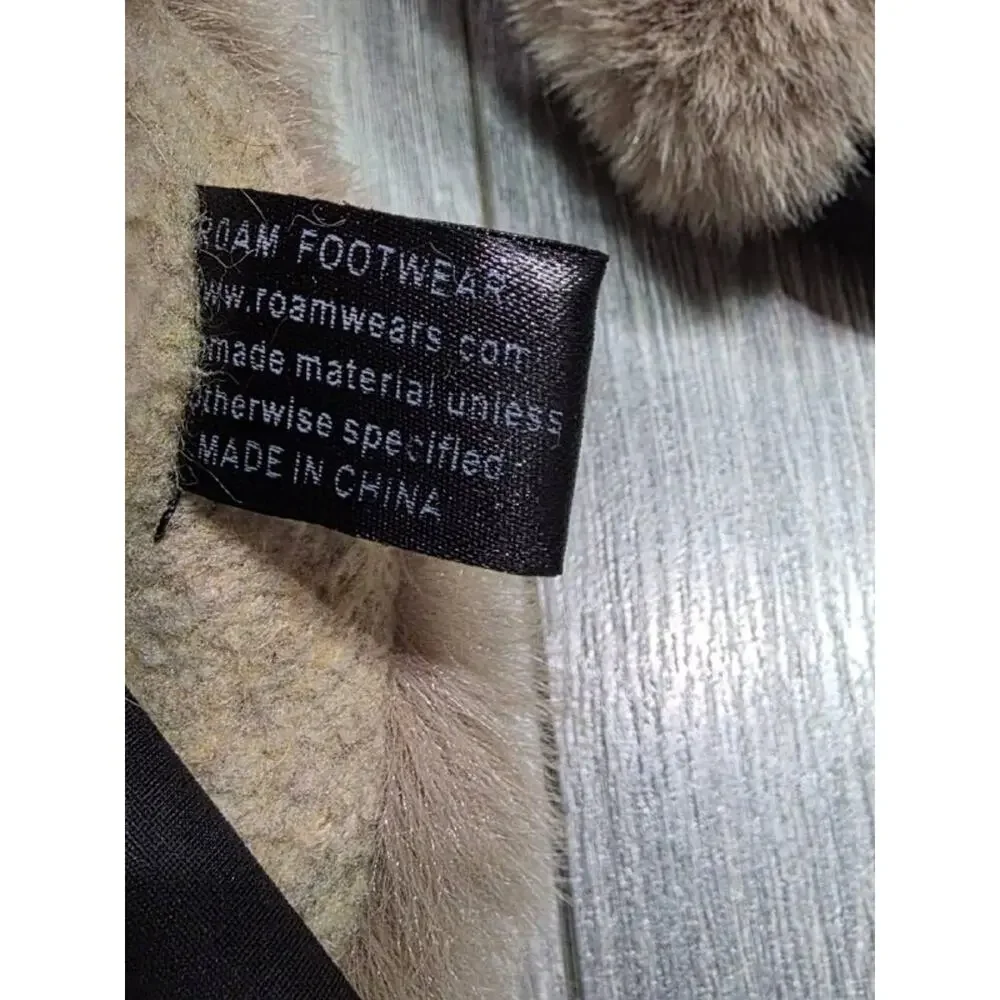 ROAM preppy Y2K Cloud Slippers Faux Fur flat Beige Sz 6 S000084 - Picture 9 of 9